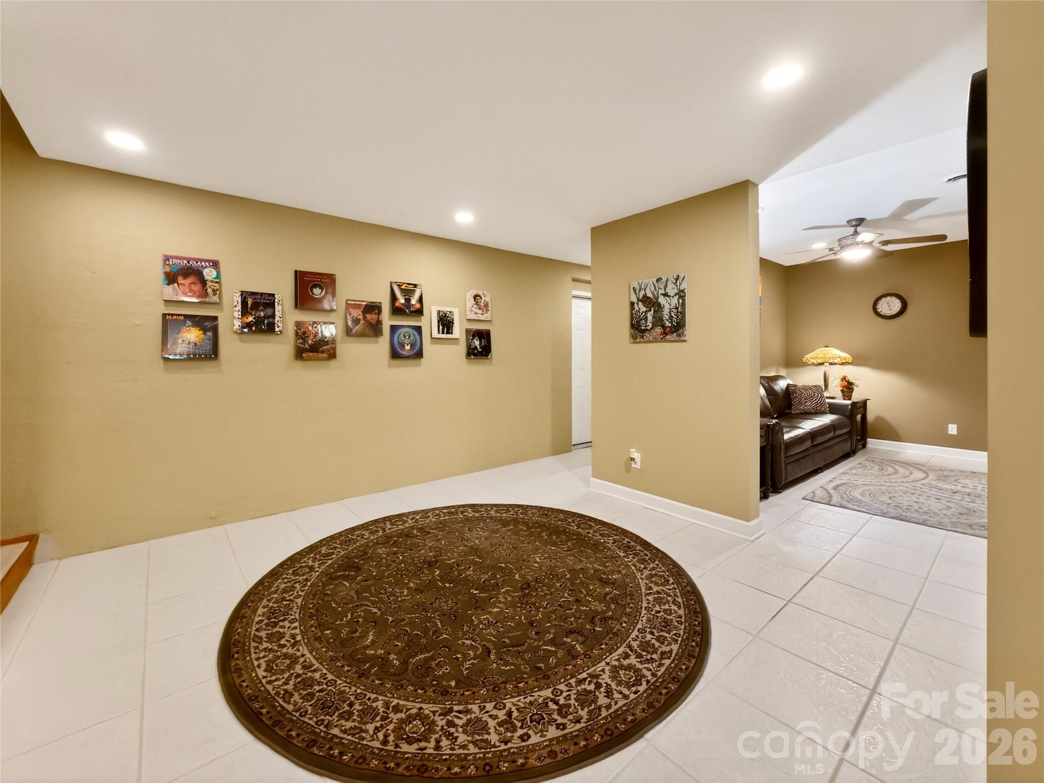 3275 Hanging Rock Road Spruce Pine, NC 28777 - Photo 28 of 48 a view of a living room