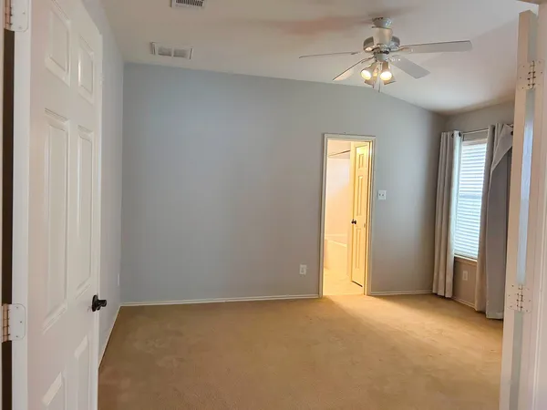 $1,950 | 3589 Rock Shelf Lane, Round Rock, TX 78681