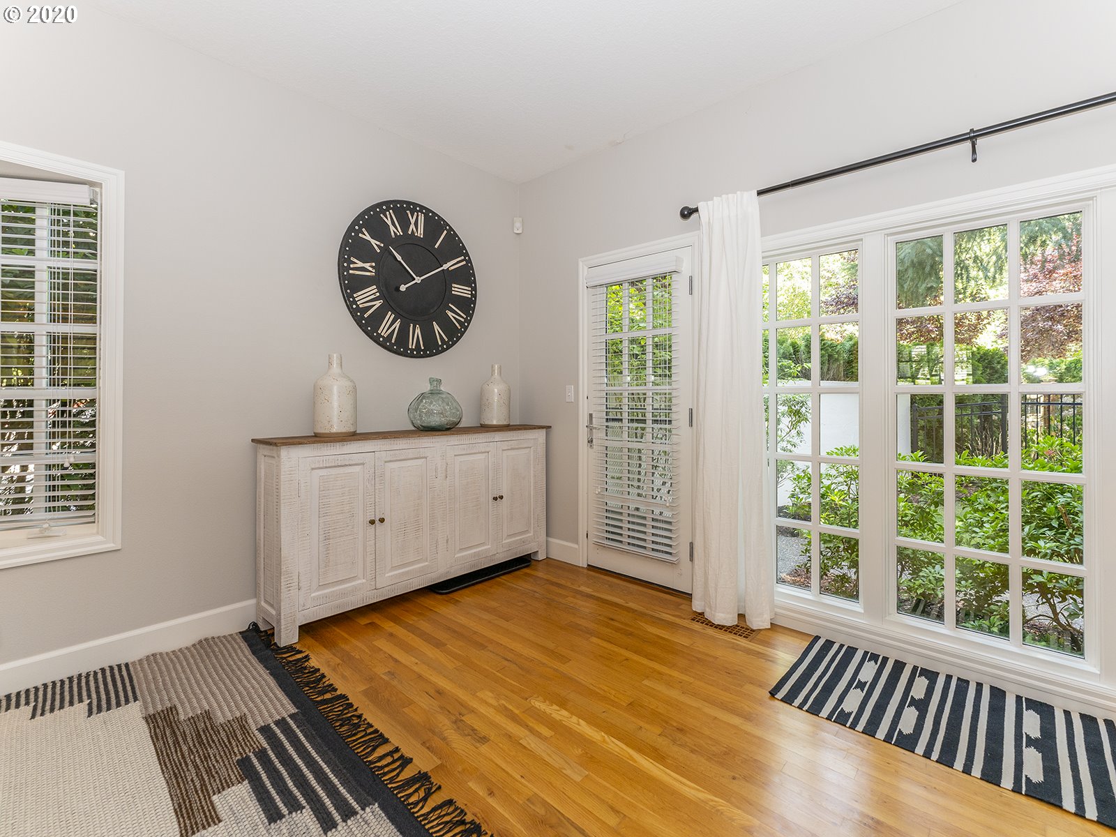 9904 Northwest Abbey Road Portland, OR 97229 - Photo 8 of 32 Gallery Image 8