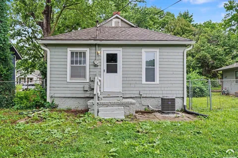 $238,000 | 1118 Pennsylvania Street, Lawrence, KS 66044