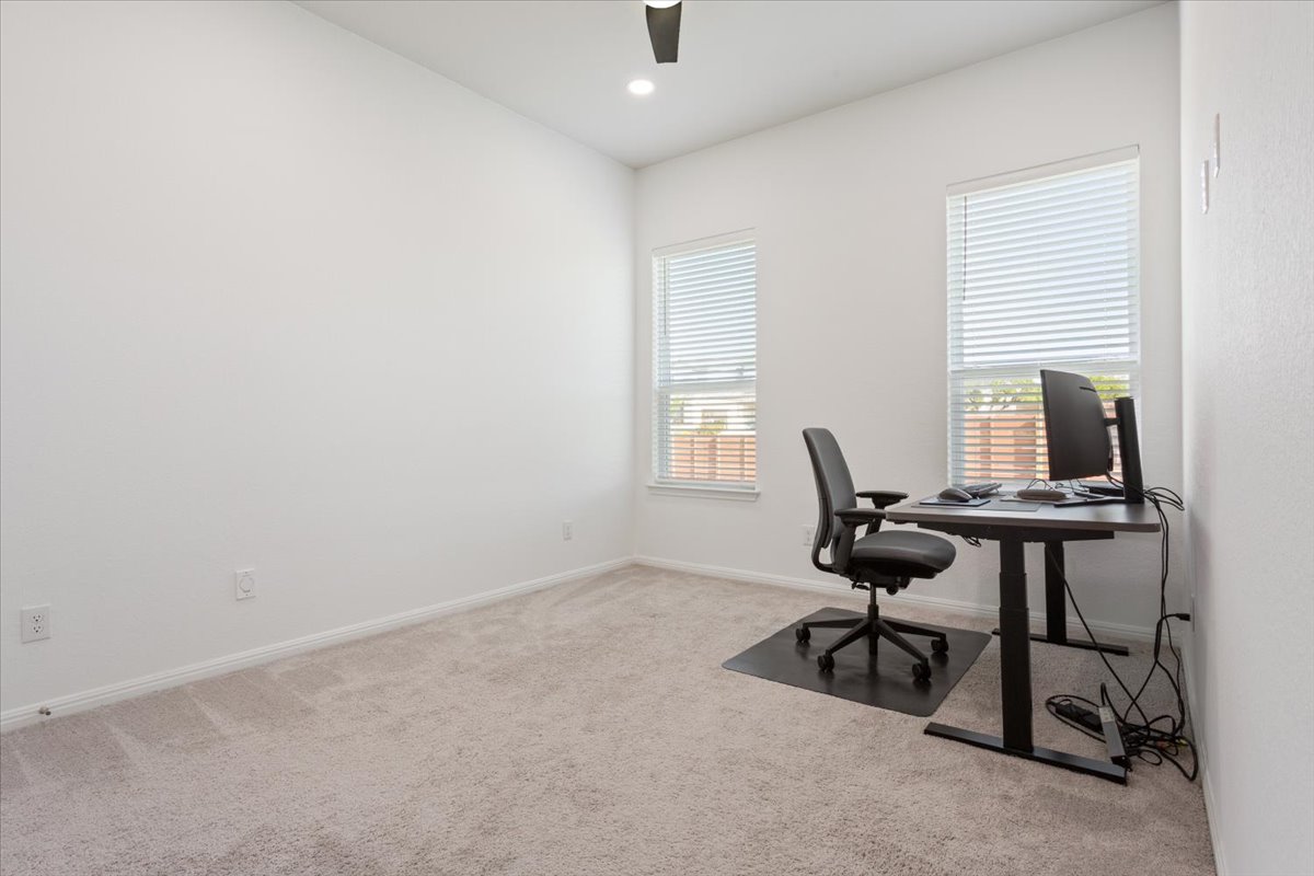 3625 Garrano Bend Leander, TX 78641 - Photo 25 of 38 A well-lit, 4th bedroom.