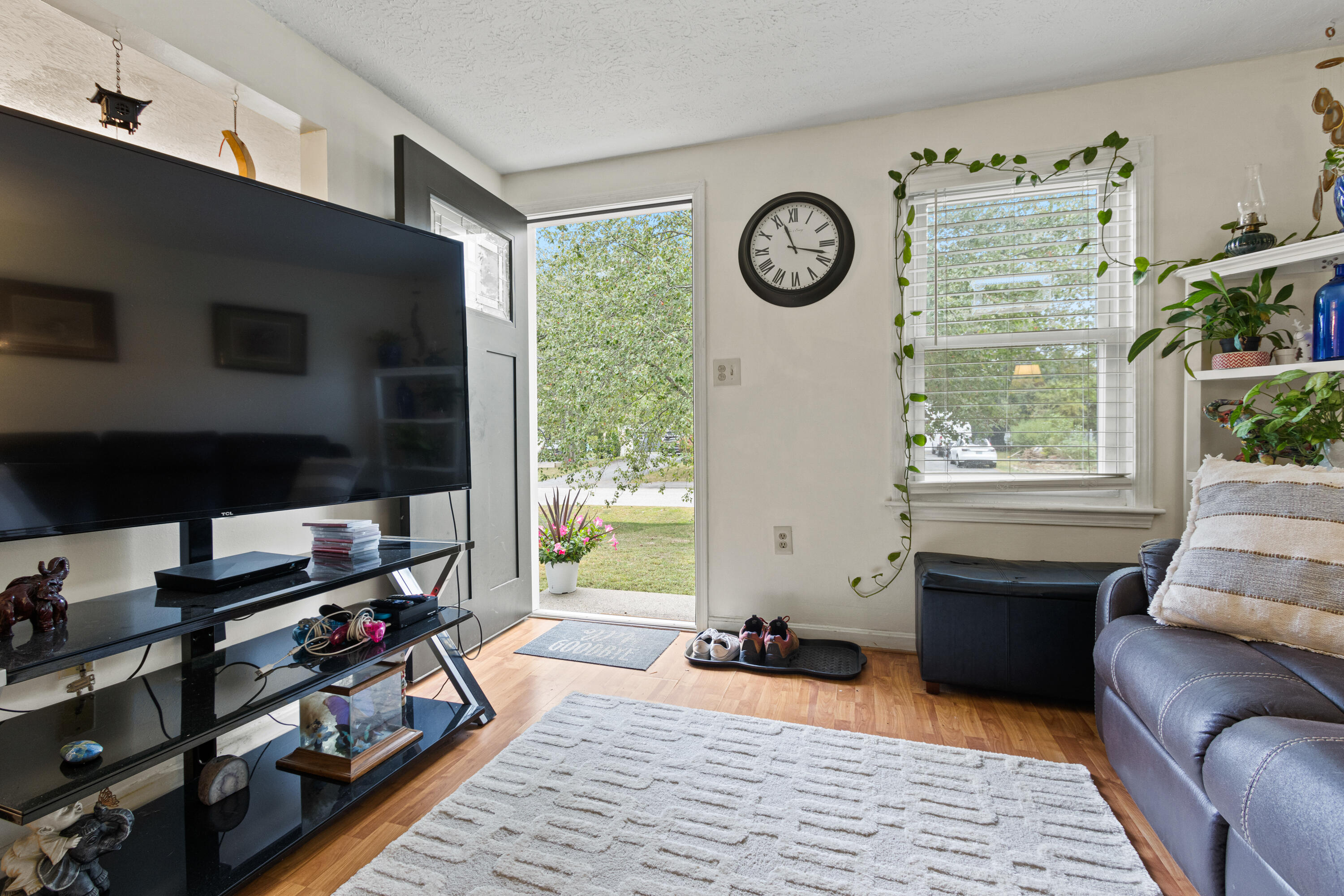 39 Skyline Drive Saco, ME 04072 - Photo 12 of 58 20250925DR-71019