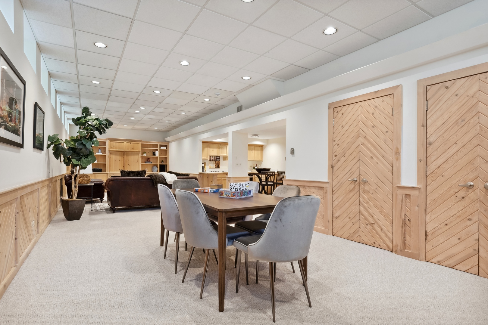 811 South Ridge Road Lake Forest, IL 60045 - Photo 35 of 47 a view of a dining room with furniture