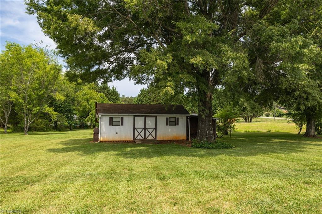 1010 John Hill Road Walnut Cove, NC 27052 - Photo 32 of 46