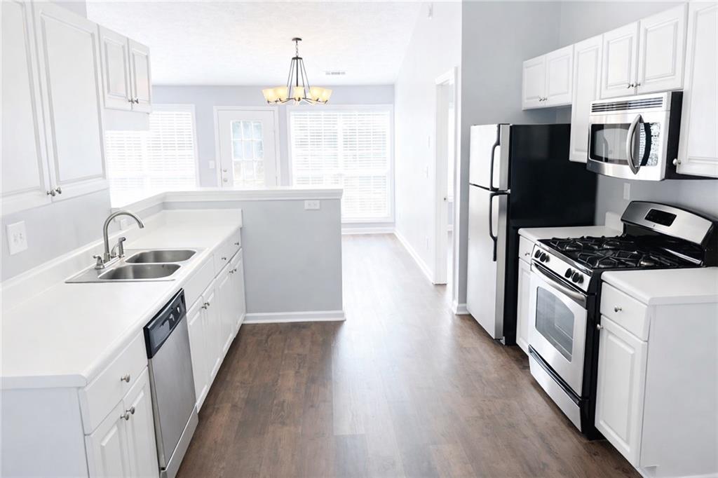 2140 Racquet Club Circle Northwest Lawrenceville, GA 30043 - Photo 5 of 16