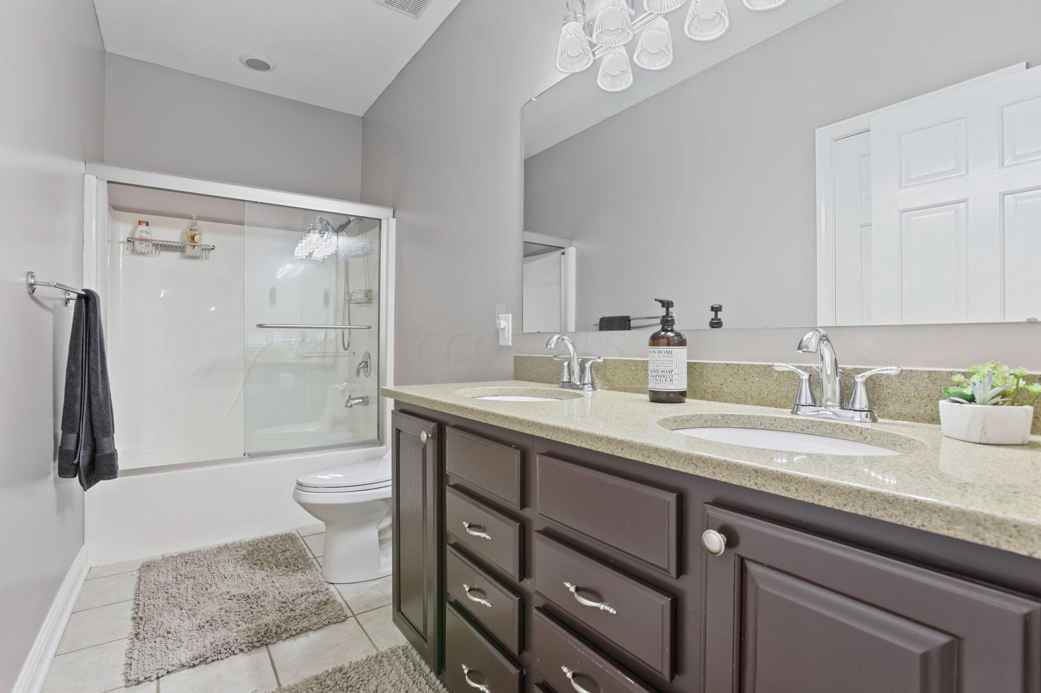 8885 Refugee Road Southwest Etna, OH 43062 - Photo 44 of 121 Full Bath #2
