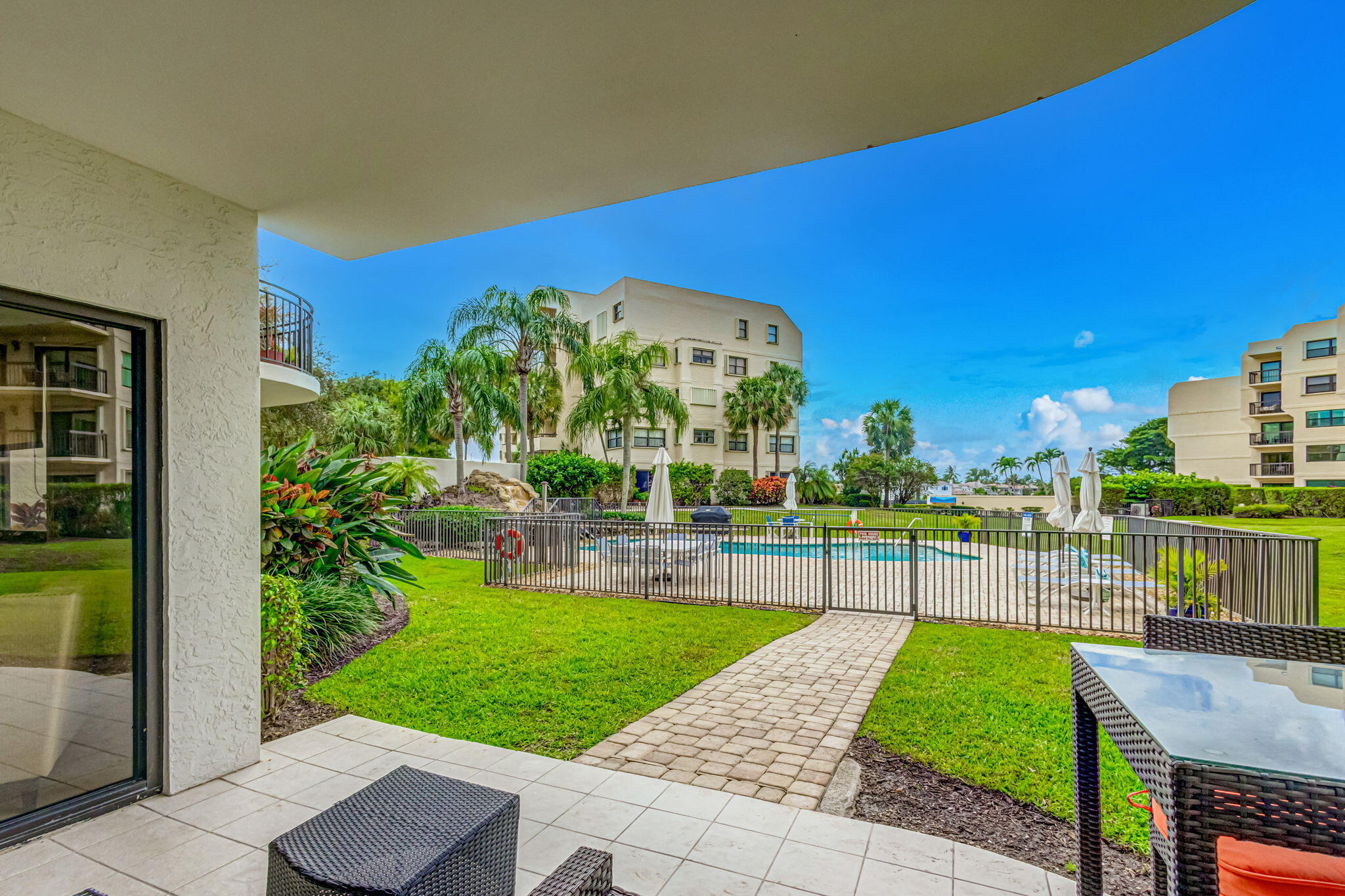 370 Golfview Road, Unit 503 North Palm Beach, FL 33408 - Photo 48 of 67 53-web-or-mls-57-print-5D1A3704JS