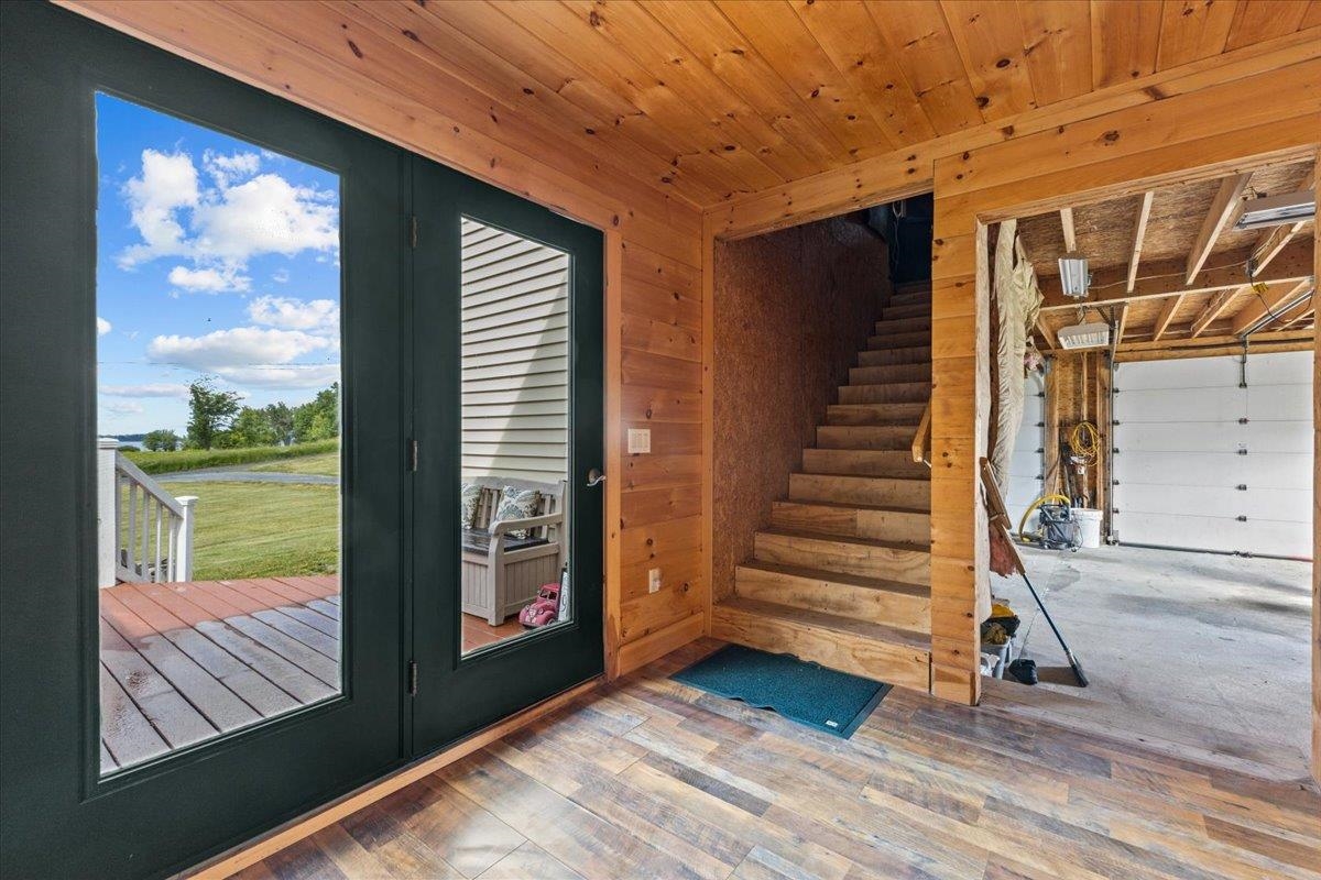 9 Old Marsh Road Grand Isle, VT 05458 - Photo 6 of 33 Gallery Image 6
