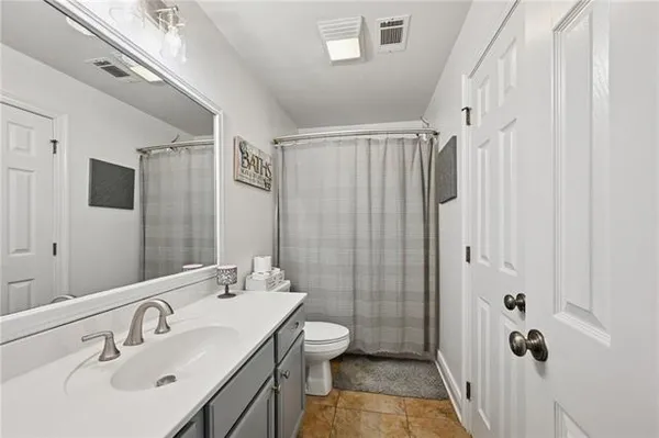 $335,000 | 247 North Highland Oaks North, Madisonville, LA 70447