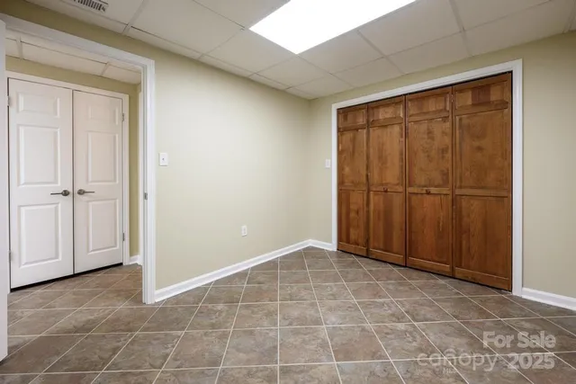 $650,000 | 2106 Lynmore Drive, Sherrills Ford, NC 28673