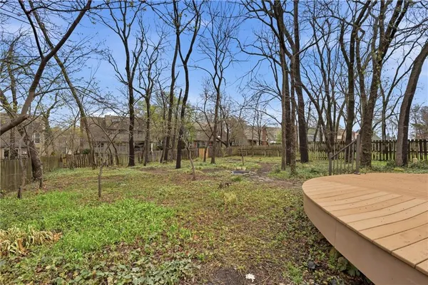 $550,000 | 9220 West 116th Street, Overland Park, KS 66210