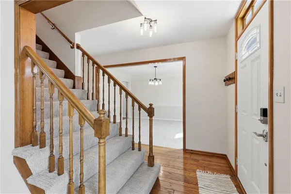 $550,000 | 9220 West 116th Street, Overland Park, KS 66210