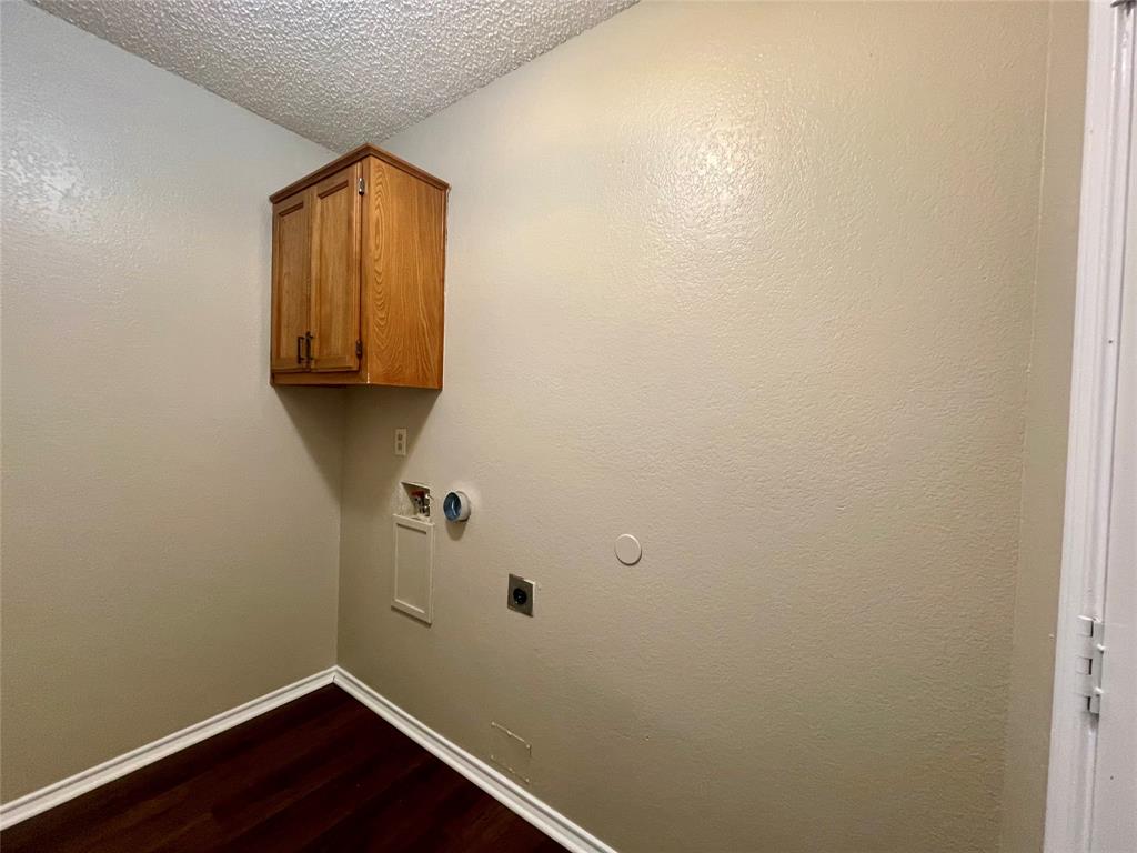 524 Strata Drive Denton, TX 76201 - Photo 17 of 17 a view of walk in closet