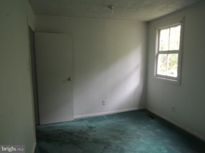692 Mission Road Harpers Ferry, WV 25425 - Photo 20 of 22 Bedroom