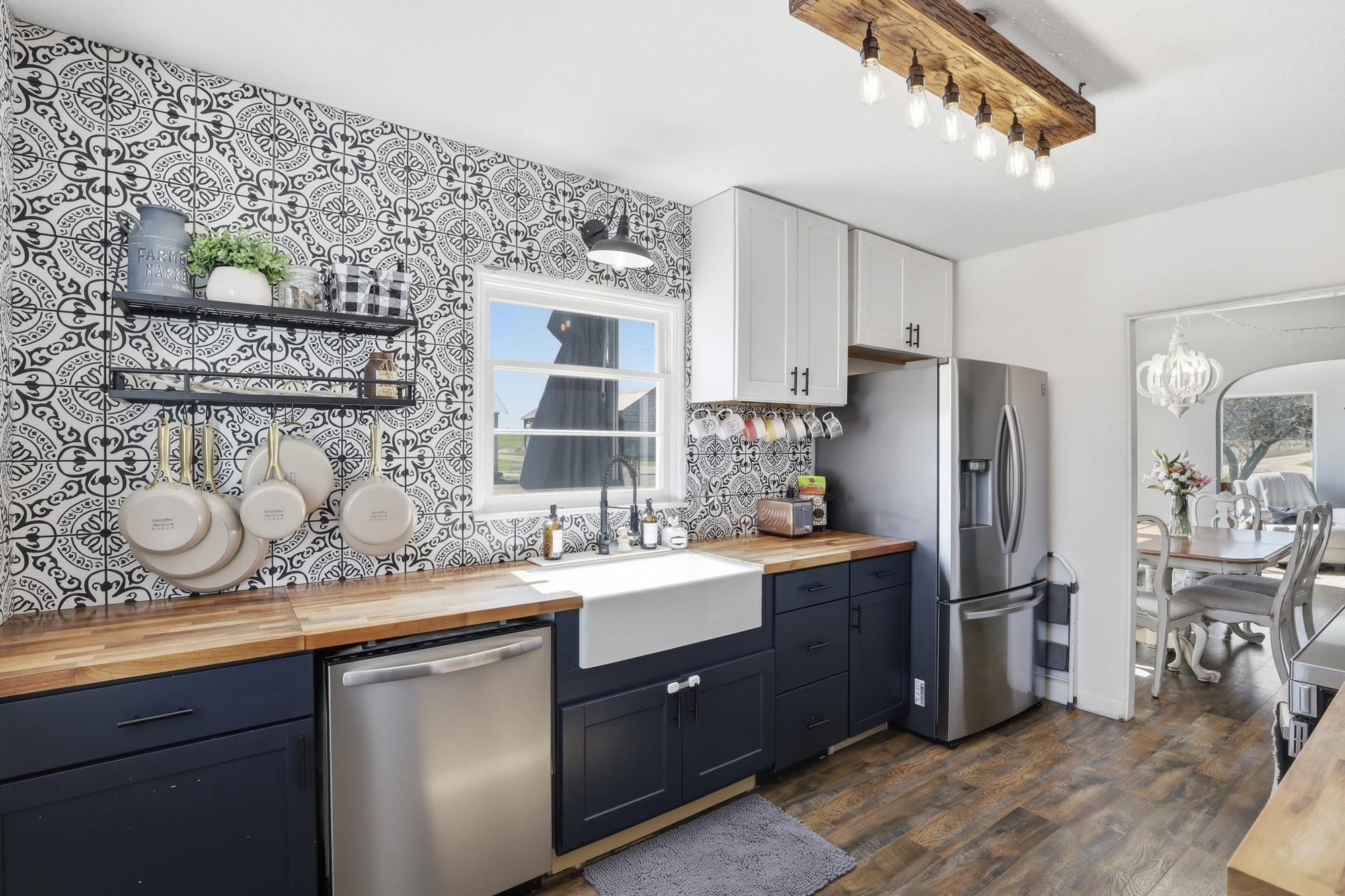 24416 North Orchard Bluff Road Chattaroy, WA 99003 - Photo 12 of 50