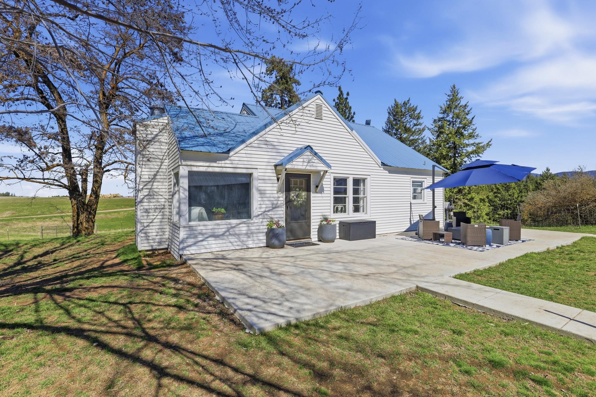 24416 North Orchard Bluff Road Chattaroy, WA 99003 - Photo 3 of 50