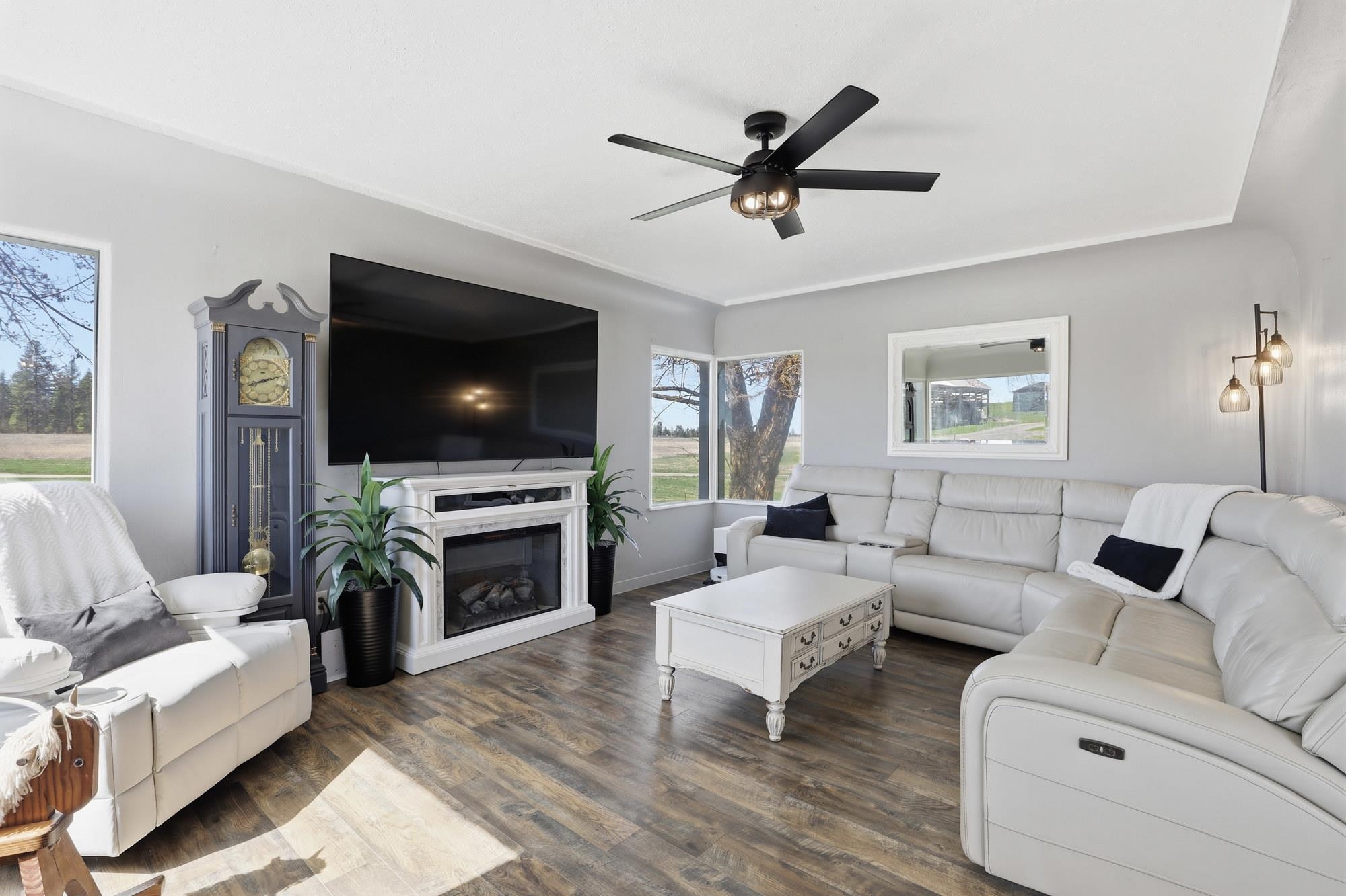 24416 North Orchard Bluff Road Chattaroy, WA 99003 - Photo 6 of 50