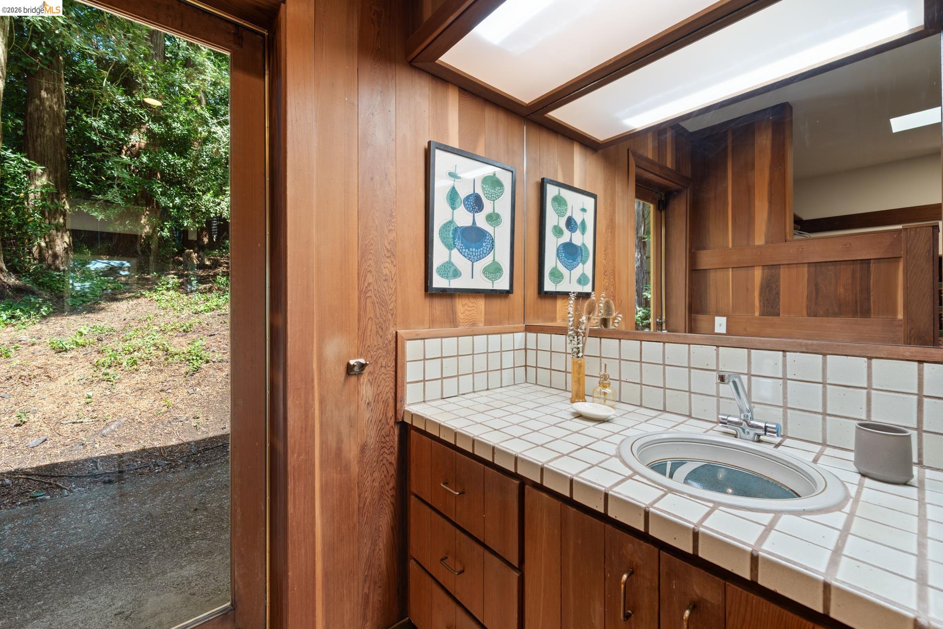 100 Avenida Drive Berkeley, CA 94708 - Photo 31 of 57