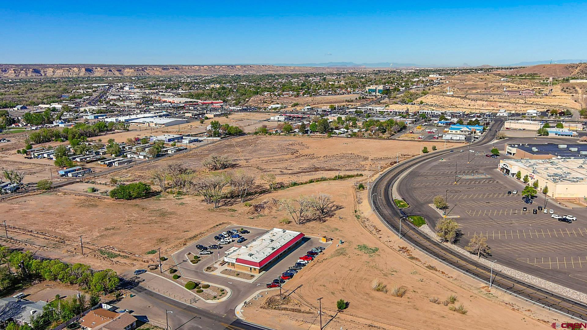 3606 English Road Farmington, NM 87402 - Photo 11 of 13 an aerial view of a city