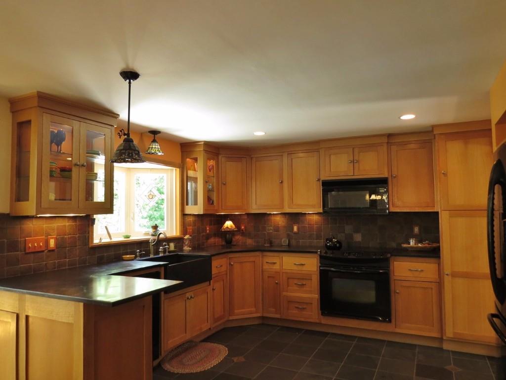 19 Hunts Point Road Cape Elizabeth, ME 04107 - Photo 17 of 34 Photo