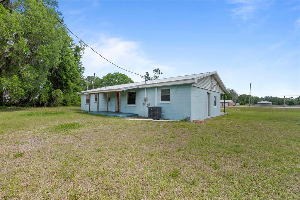 14024 County Road 757 Webster, FL 33597 - Photo 7 of 48