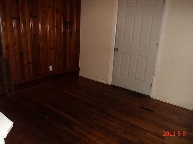 1573 Courtright Road Columbus, OH 43227 - Photo 8 of 13 Gallery Image 8