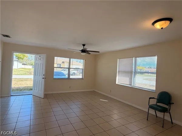 $1,495 | 1212 Southeast 2nd Place, Cape Coral, FL 33990