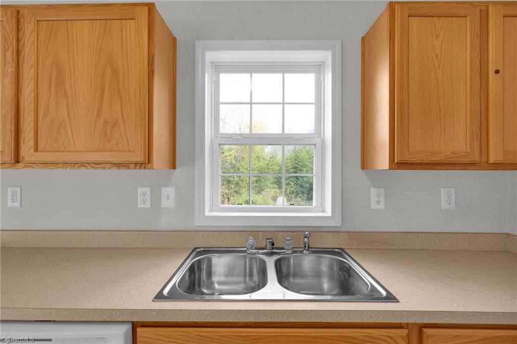 8008 Pate Drive Oak Ridge, NC 27310 - Photo 15 of 30