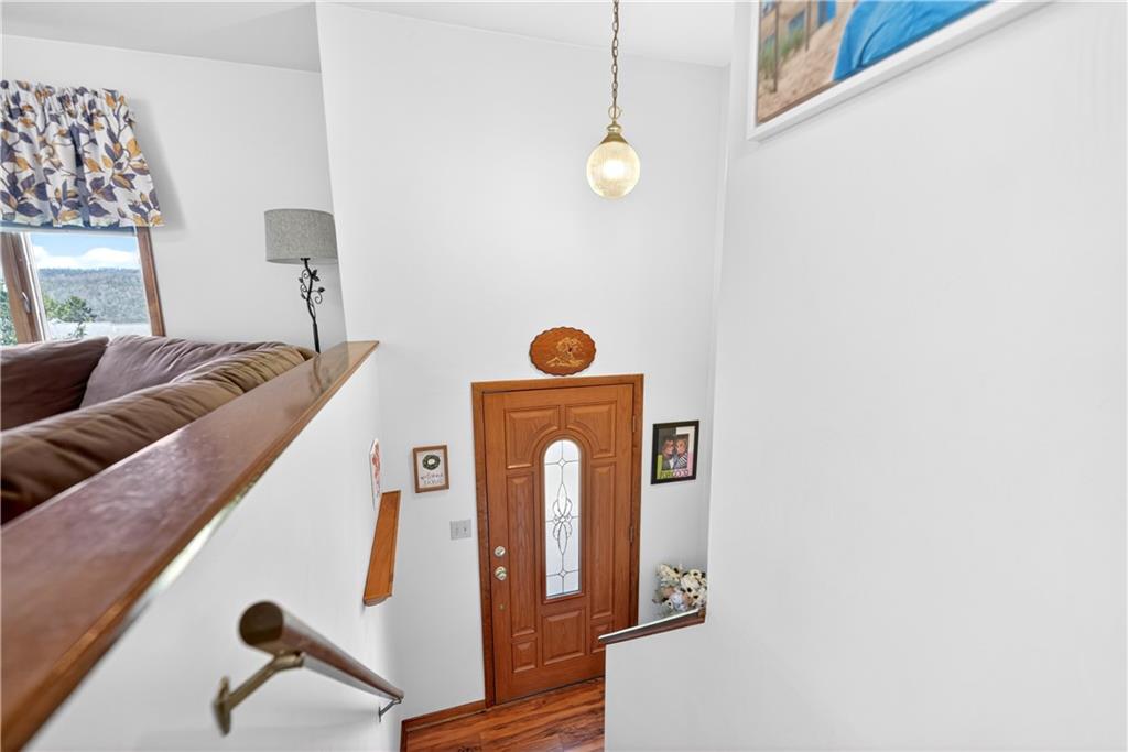 24 Sevich Alley Monongahela, PA 15063 - Photo 10 of 48 a bed room with a bed