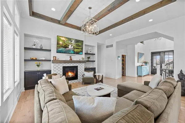 $755,000 | 12901 West 170th Street, Overland Park, KS 66221