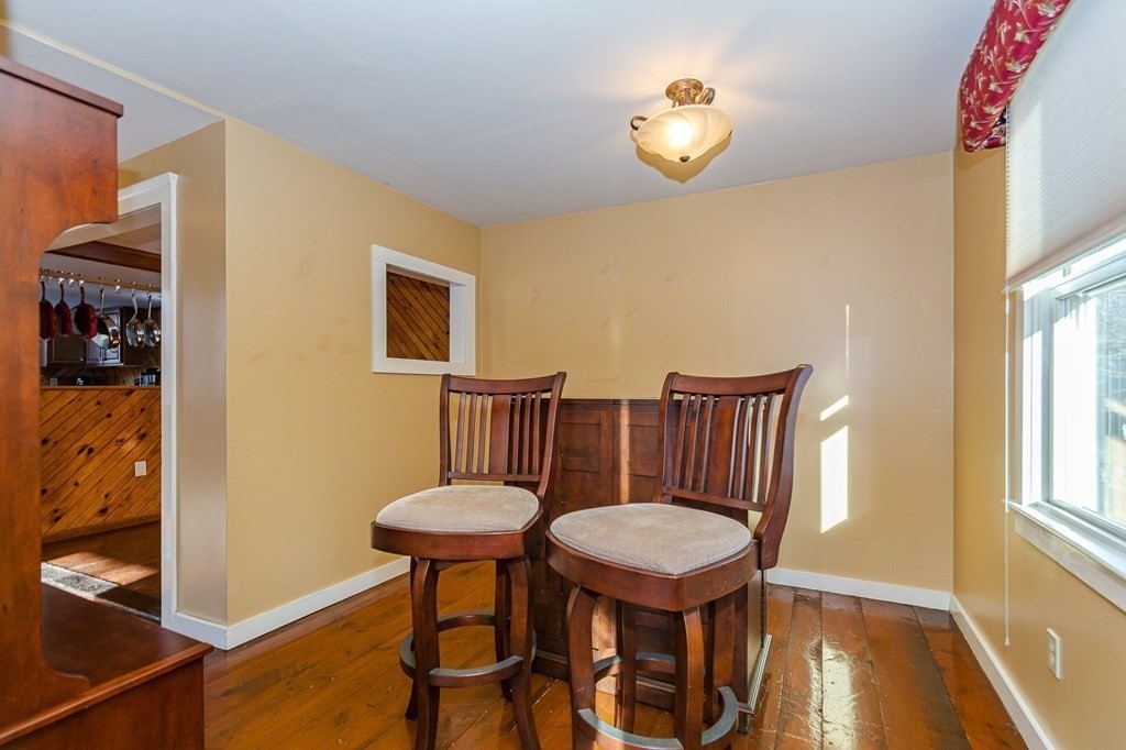43 Marlboro Road Stow, MA 01775 - Photo 17 of 42 Gallery Image 17