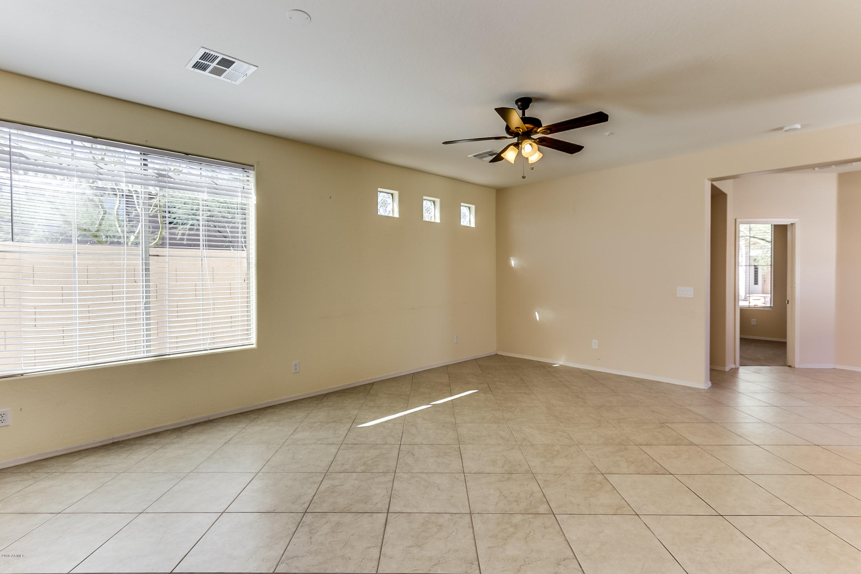 7427 West Montgomery Road Peoria, AZ 85383 - Photo 14 of 41 Montgomery - 017