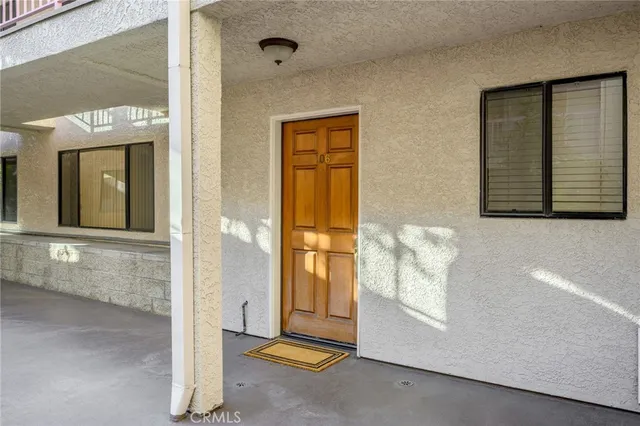$3,300 | 345 North Jackson Street, Unit 106, Glendale, CA 91206
