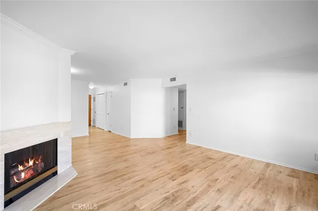 $3,300 | 345 North Jackson Street, Unit 106, Glendale, CA 91206