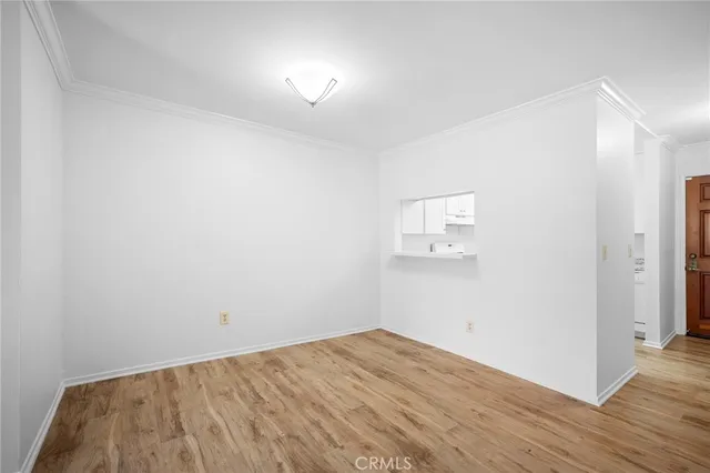 $3,300 | 345 North Jackson Street, Unit 106, Glendale, CA 91206