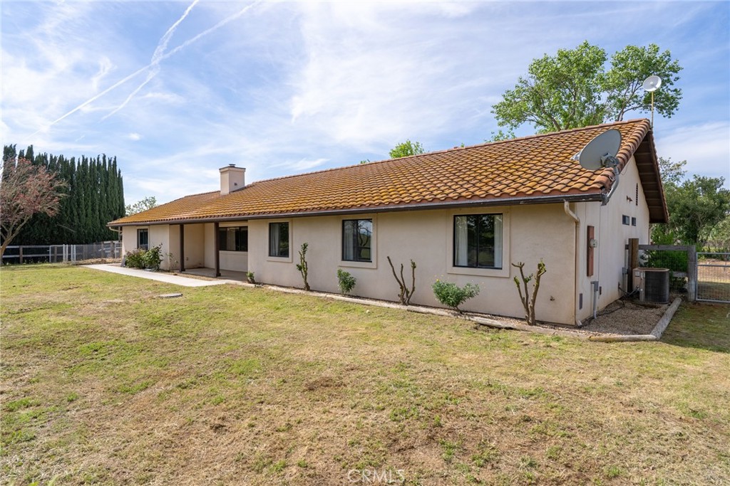 1375 Grana Place Paso Robles, CA 93446 - Photo 24 of 42 1900 square foot home