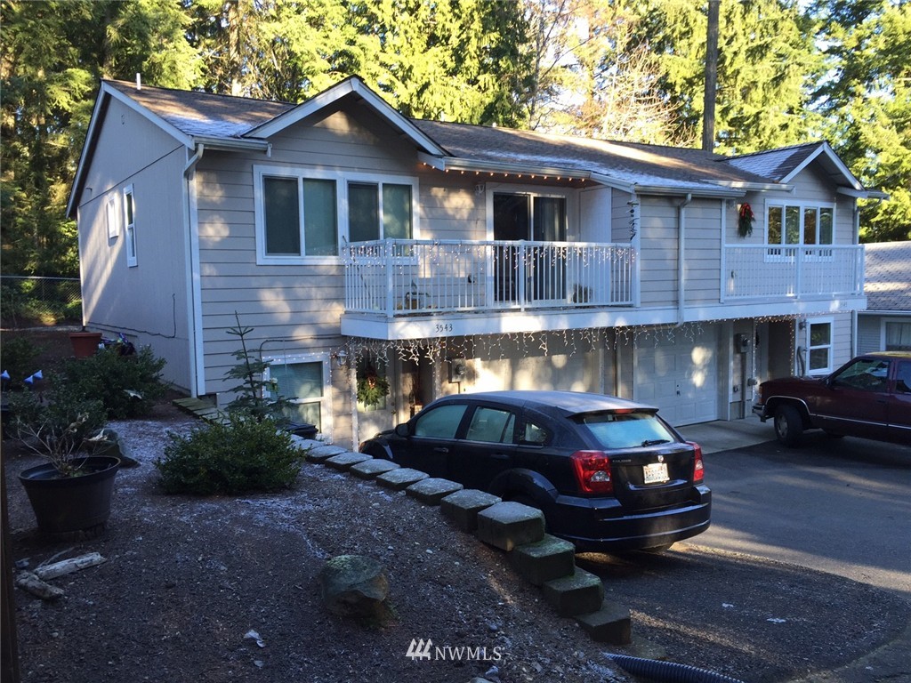 3543 Pine Road Northeast Bremerton, WA 98310 - Photo 2 of 8 Gallery Image 2
