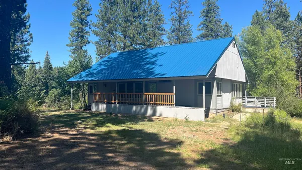 $525,000 | 24 Castle Meadow Drive, Garden Valley, ID 83622