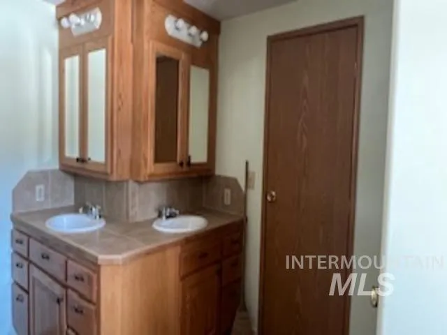 $559,000 | 24 Castle Meadow Drive, Garden Valley, ID 83622