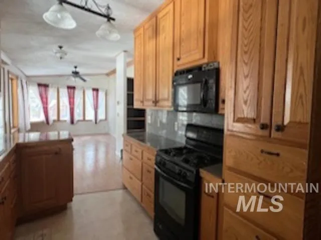 $559,000 | 24 Castle Meadow Drive, Garden Valley, ID 83622