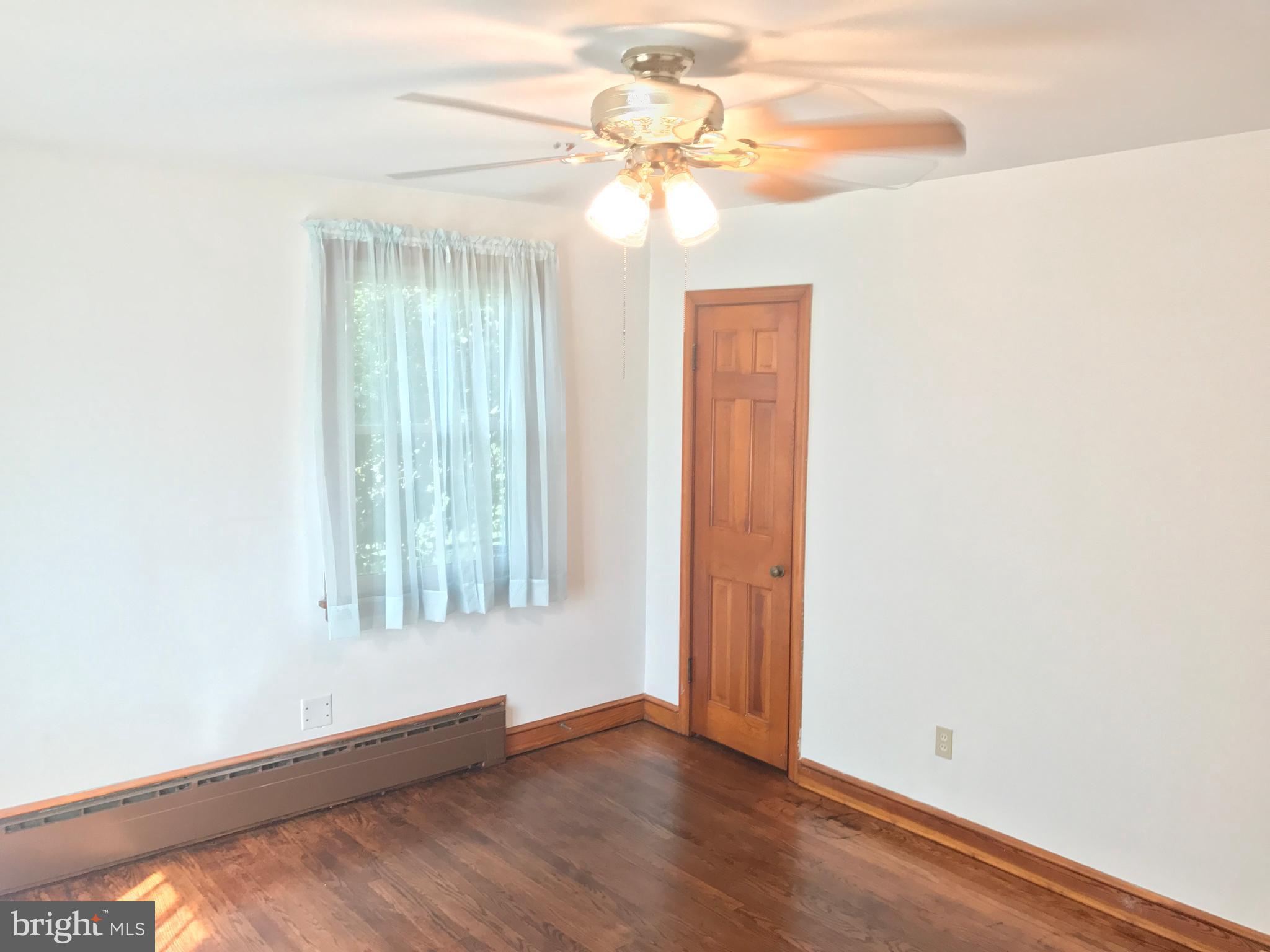 6614 Livingston Road Oxon Hill, MD 20745 - Photo 8 of 16 Bedroom