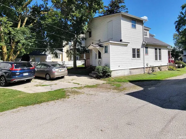 $195,000 | 307 North Detroit Street, Lagrange, IN 46761