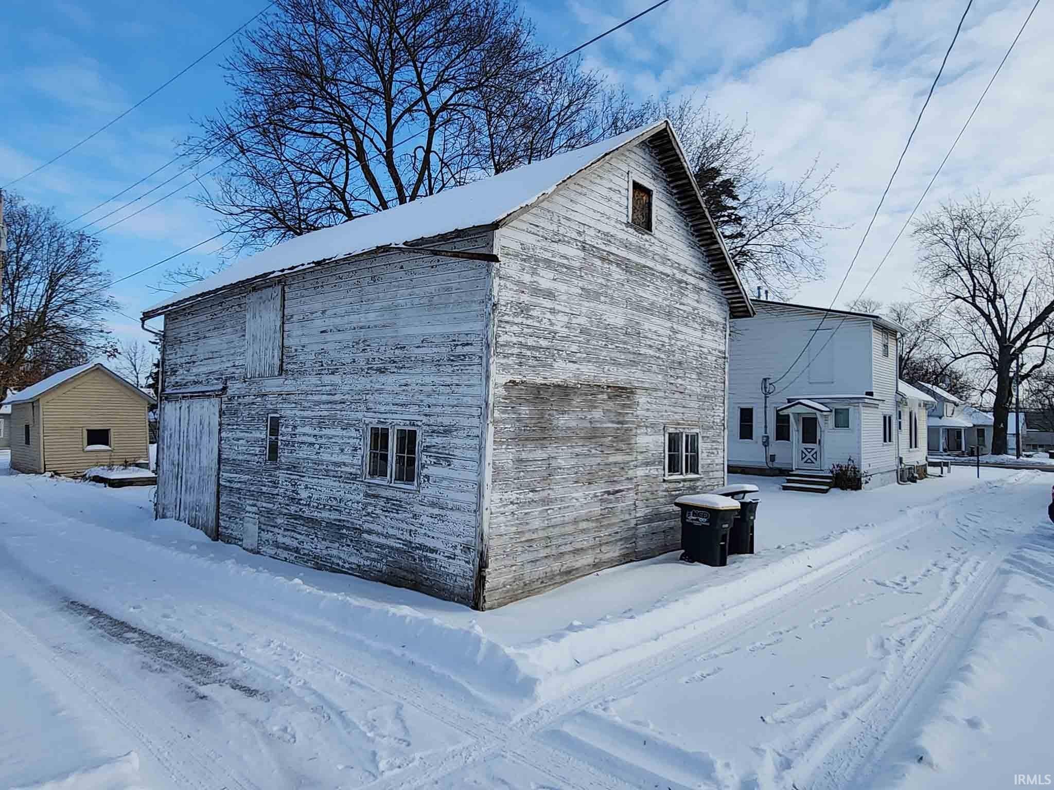 307 North Detroit Street Lagrange, IN 46761 - Photo 5 of 33