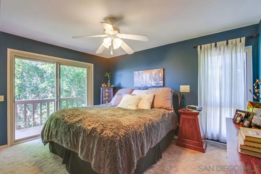 1637 Laurel Road Oceanside, CA 92054 - Photo 17 of 32 Gallery Image 17