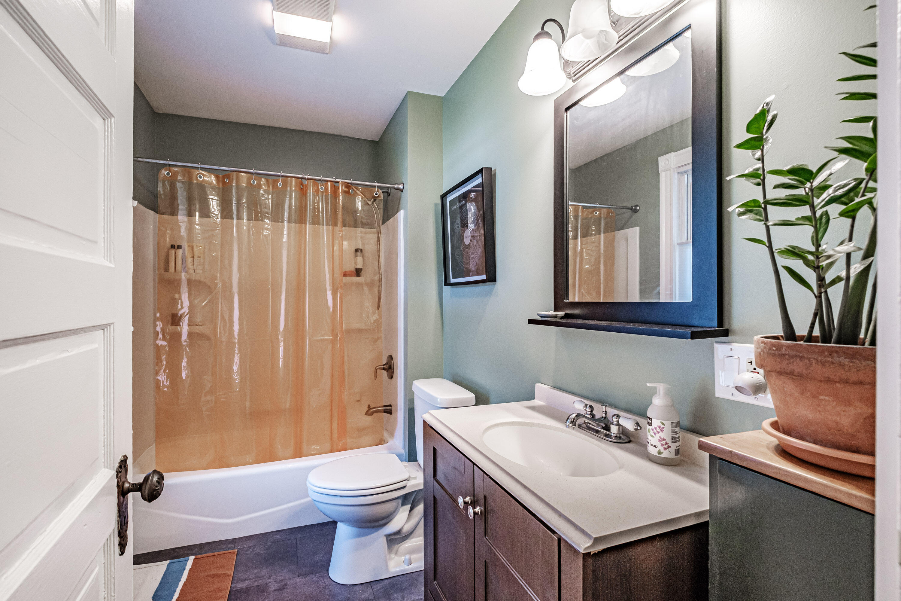35 Clinton Street Portland, ME 04103 - Photo 10 of 29 35 Clinton