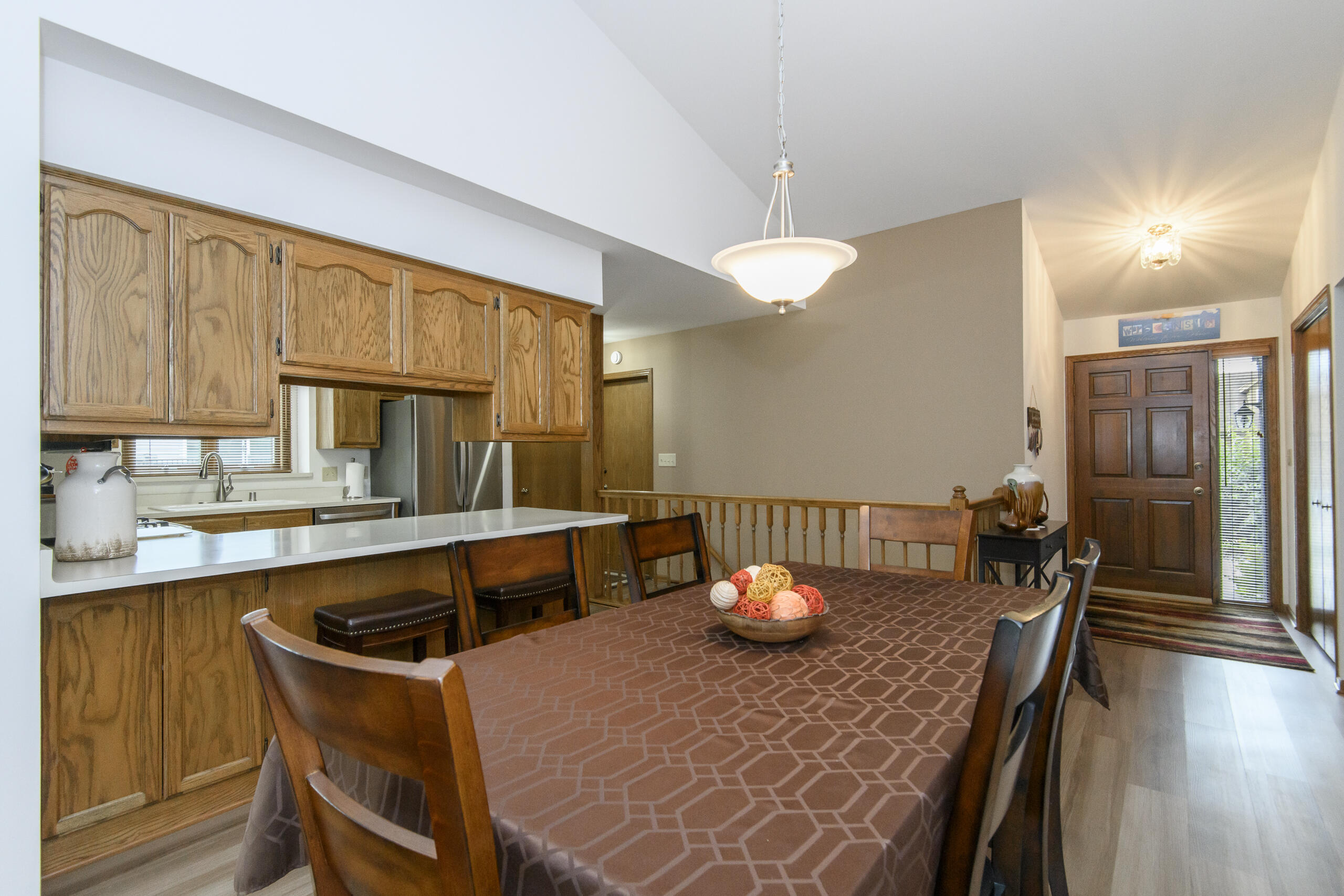 W178N9858 Riversbend Circle East, Unit D95 Germantown, WI 53022 - Photo 7 of 27 DR to Entrance
