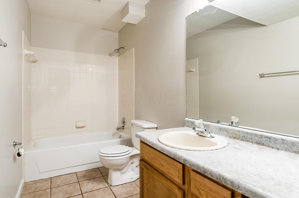 5375 Spring Hill Road Grove City, OH 43123 - Photo 16 of 32 Gallery Image 16