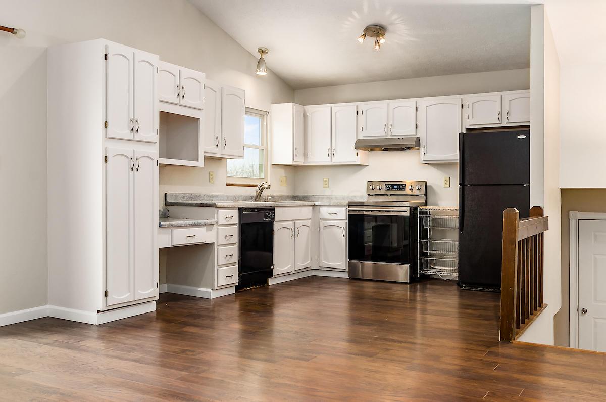 5375 Spring Hill Road Grove City, OH 43123 - Photo 2 of 32 Gallery Image 2