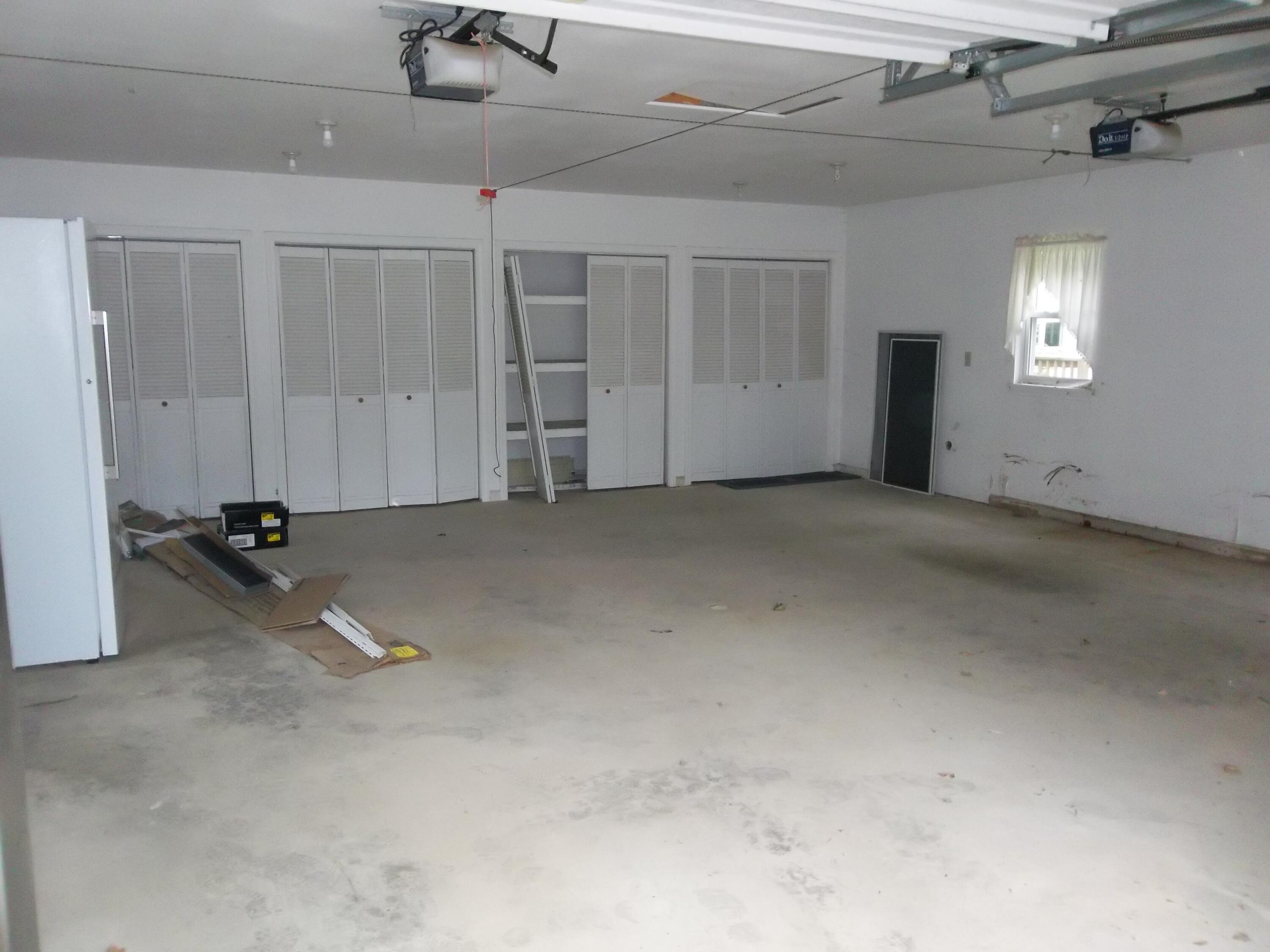 564 Main Street Calais, ME 04619 - Photo 18 of 21 100_0812