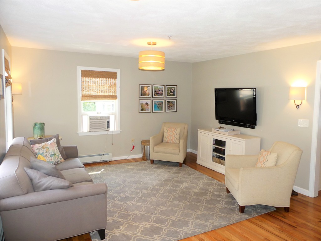 143 Hickory Hill Road North Andover, MA 01845 - Photo 3 of 24 Gallery Image 3